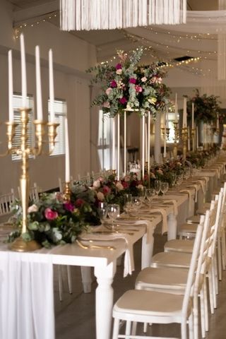 banquet white tables