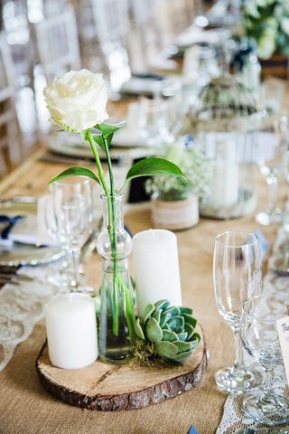 banquet style wedding decor and flowers 032
