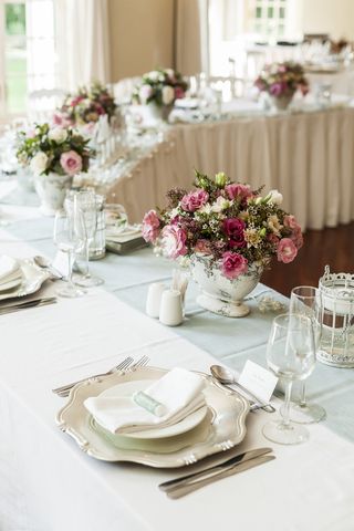 wedding tables flower floral creations 16