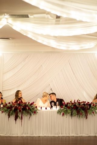 modern main table backdrop